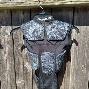 Underarmour compression padded tank top NWOT